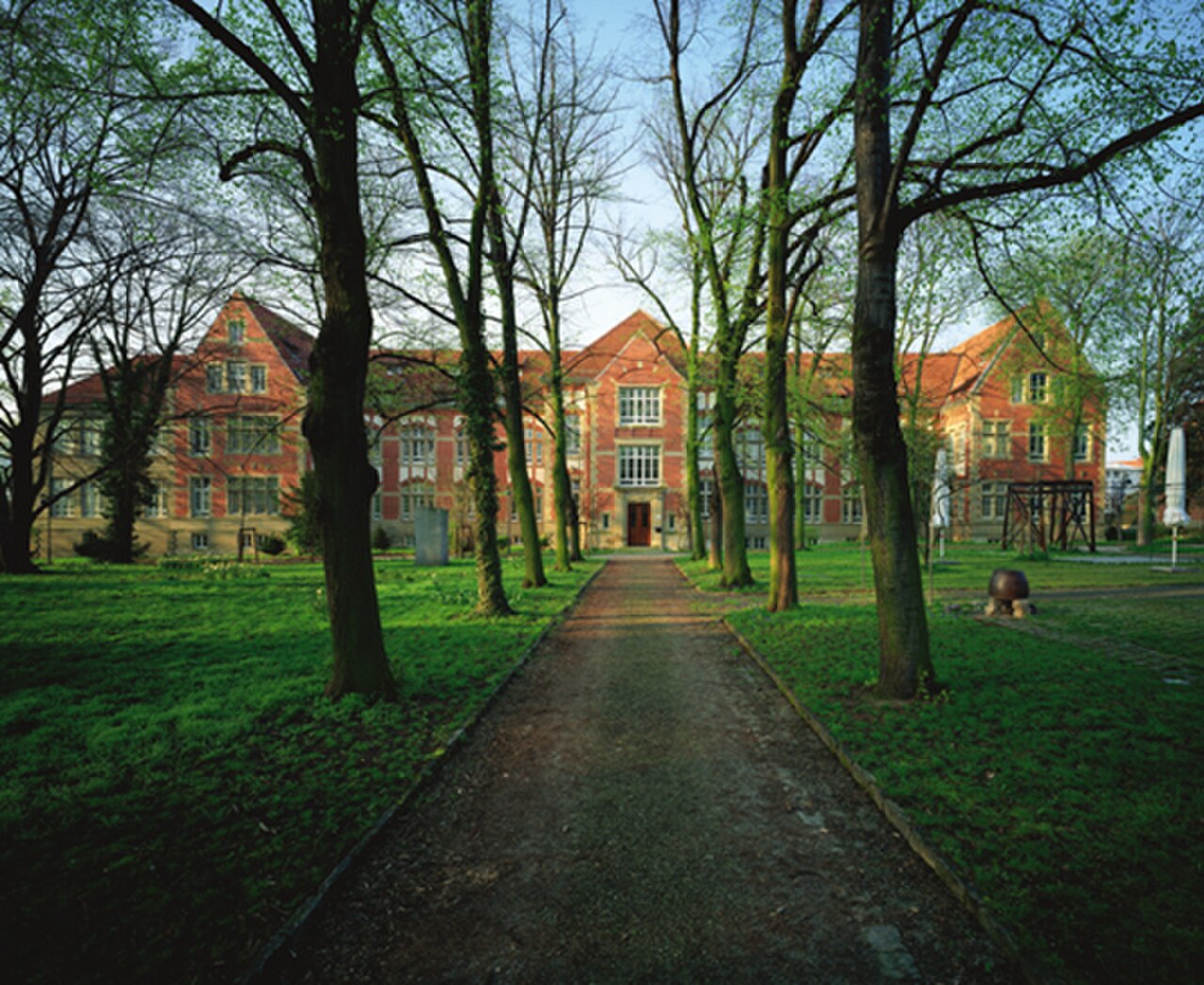 Merz Akademie, Stuttgart